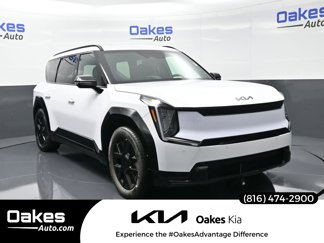 New 2026 Kia EV9 Land image 1