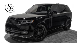 Used 2023 Land Rover Range Rover SE image 1