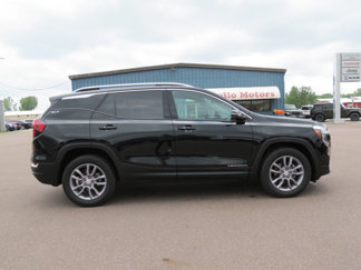 Used 2023 GMC Terrain SLT image 1