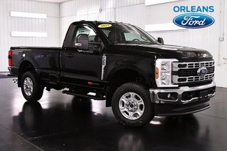 New 2025 Ford F350 XLT image 1