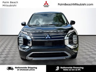 New 2025 Mitsubishi Outlander SE image 1