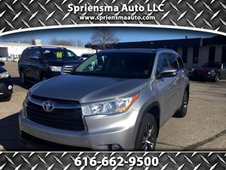 Used 2016 Toyota Highlander XLE image 1