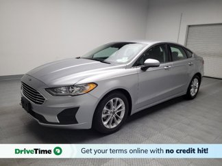 Used 2020 Ford Fusion SE image 1