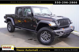 New 2025 Jeep Gladiator Mojave image 1