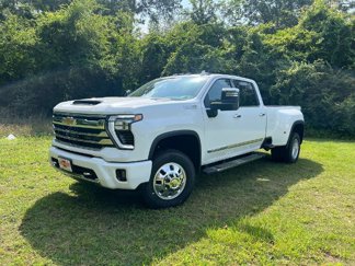 New 2025 Chevrolet Silverado 3500 High Country w/ Technology Package image 1