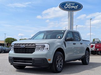 Used 2024 Ford Maverick XLT image 1