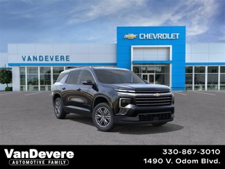 New 2026 Chevrolet Traverse LT image 1