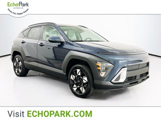 Used 2025 Hyundai Kona SEL image 1