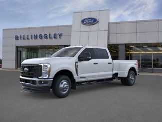 New 2025 Ford F350 4x4 Crew Cab DRW Super Duty image 1