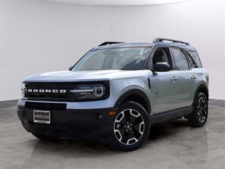Used 2023 Ford Bronco Sport Outer Banks image 1