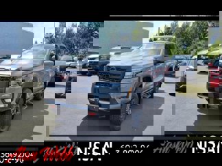 New 2025 Nissan Frontier PRO-4X image 1