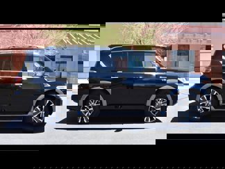 Used 2020 Nissan Armada SL image 1