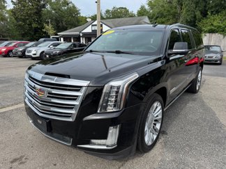 Used 2017 Cadillac Escalade ESV Platinum image 1