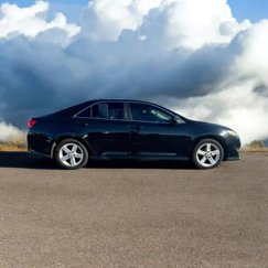 Used 2014 Toyota Camry SE image 1