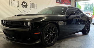 Used 2022 Dodge Challenger R/T w/ Blacktop Package image 1