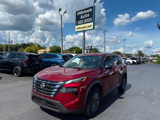 Used 2024 Nissan Rogue S image 1