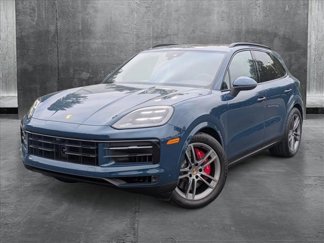 Certified 2025 Porsche Cayenne S image 1