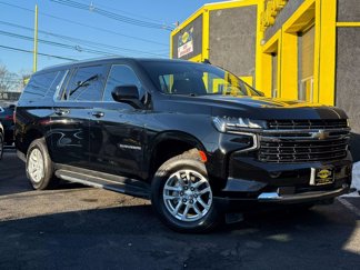 Used 2022 Chevrolet Suburban LT image 1