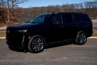 Used 2024 Cadillac Escalade Sport Platinum image 1