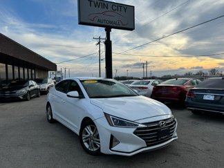 Used 2020 Hyundai Elantra SEL w/ Cargo Package (C1) image 1