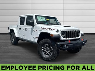 New 2025 Jeep Gladiator Mojave image 1