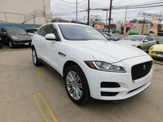 Used 2019 Jaguar F-PACE image 1
