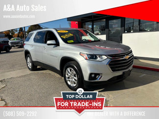 Used 2019 Chevrolet Traverse LT image 1