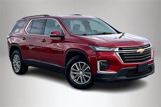 Used 2023 Chevrolet Traverse LT image 1