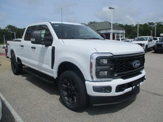 New 2025 Ford F250 XL image 1