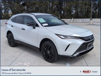 Used 2024 Toyota Venza XLE image 1