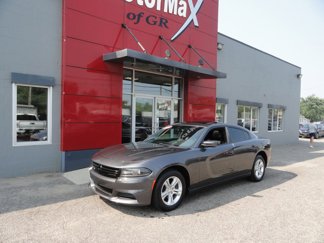 Used 2020 Dodge Charger SXT w/ Leather Interior Group image 1