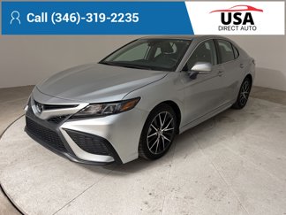 Used 2024 Toyota Camry SE image 1