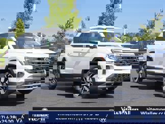New 2025 Volkswagen Atlas SEL image 1