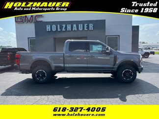 New 2025 Ford F350 4x4 Crew Cab Super Duty image 1