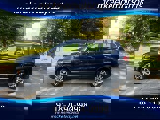 Used 2016 Volkswagen Tiguan SE image 1