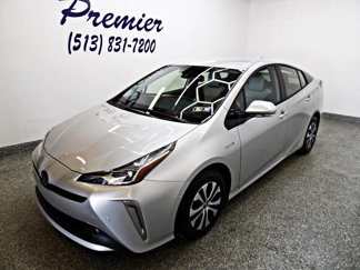 Used 2020 Toyota Prius XLE image 1