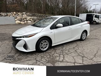 Used 2022 Toyota Prius Prime LE image 1