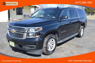 Used 2019 Chevrolet Suburban LT image 1