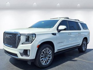 Used 2023 GMC Yukon XL Denali Ultimate image 1