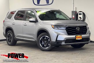 New 2025 Honda Pilot EX-L image 1