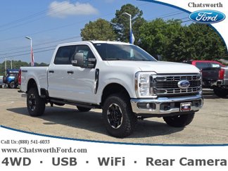 New 2025 Ford F250 4x4 Crew Cab Super Duty image 1
