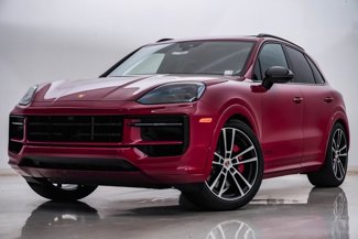 New 2025 Porsche Cayenne GTS image 1