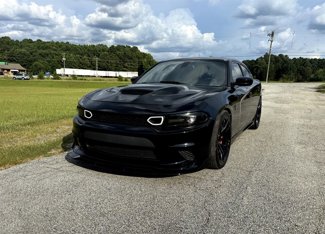 Used 2019 Dodge Charger SRT Hellcat image 1