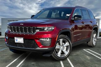 New 2025 Jeep Grand Cherokee Limited image 1