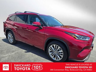 New 2025 Toyota Highlander Platinum image 1