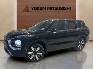 New 2025 Mitsubishi Outlander SE image 1