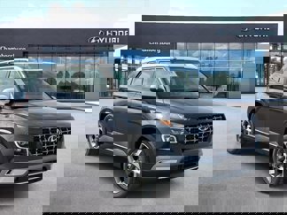 New 2025 Hyundai Venue Limited image 1