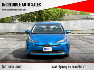 Used 2022 Toyota Prius L Eco image 1