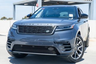 New 2026 Land Rover Range Rover Velar Dynamic SE image 1