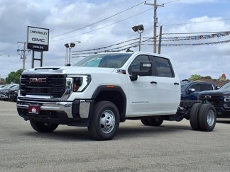 New 2025 GMC Sierra 3500 Pro w/ Convenience Package image 1